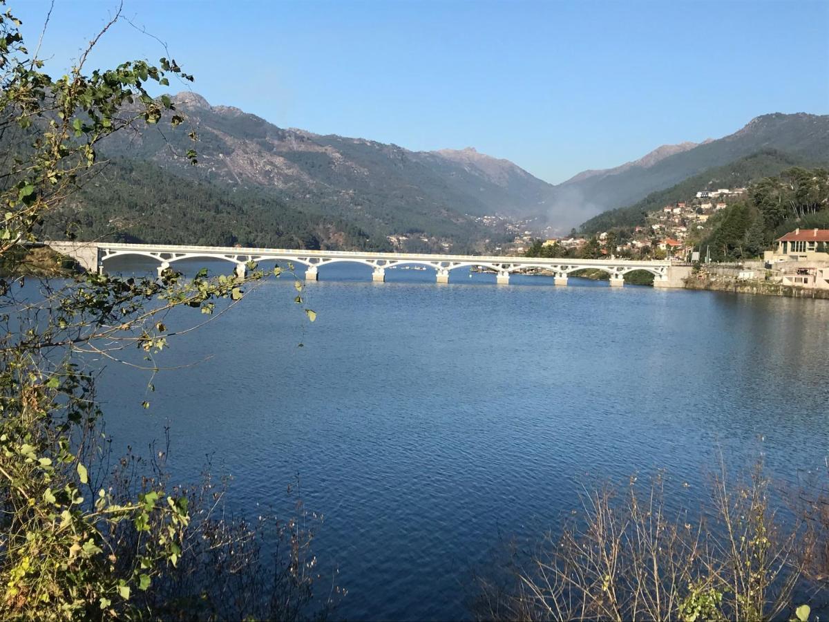 Casa De Casarelhos - Vistas Rio, Campo E Montanha - Lareira Leilighet Geres Eksteriør bilde