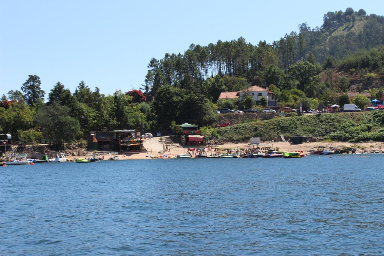 Casa De Casarelhos - Vistas Rio, Campo E Montanha - Lareira Leilighet Geres Eksteriør bilde