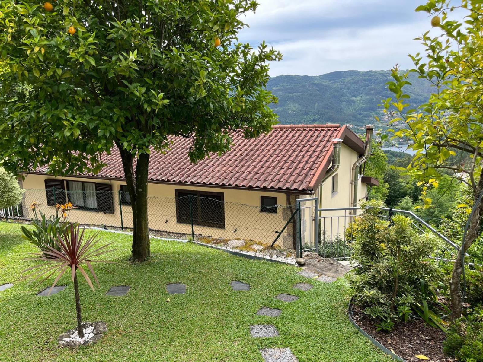 Casa De Casarelhos - Vistas Rio, Campo E Montanha - Lareira Leilighet Geres Eksteriør bilde