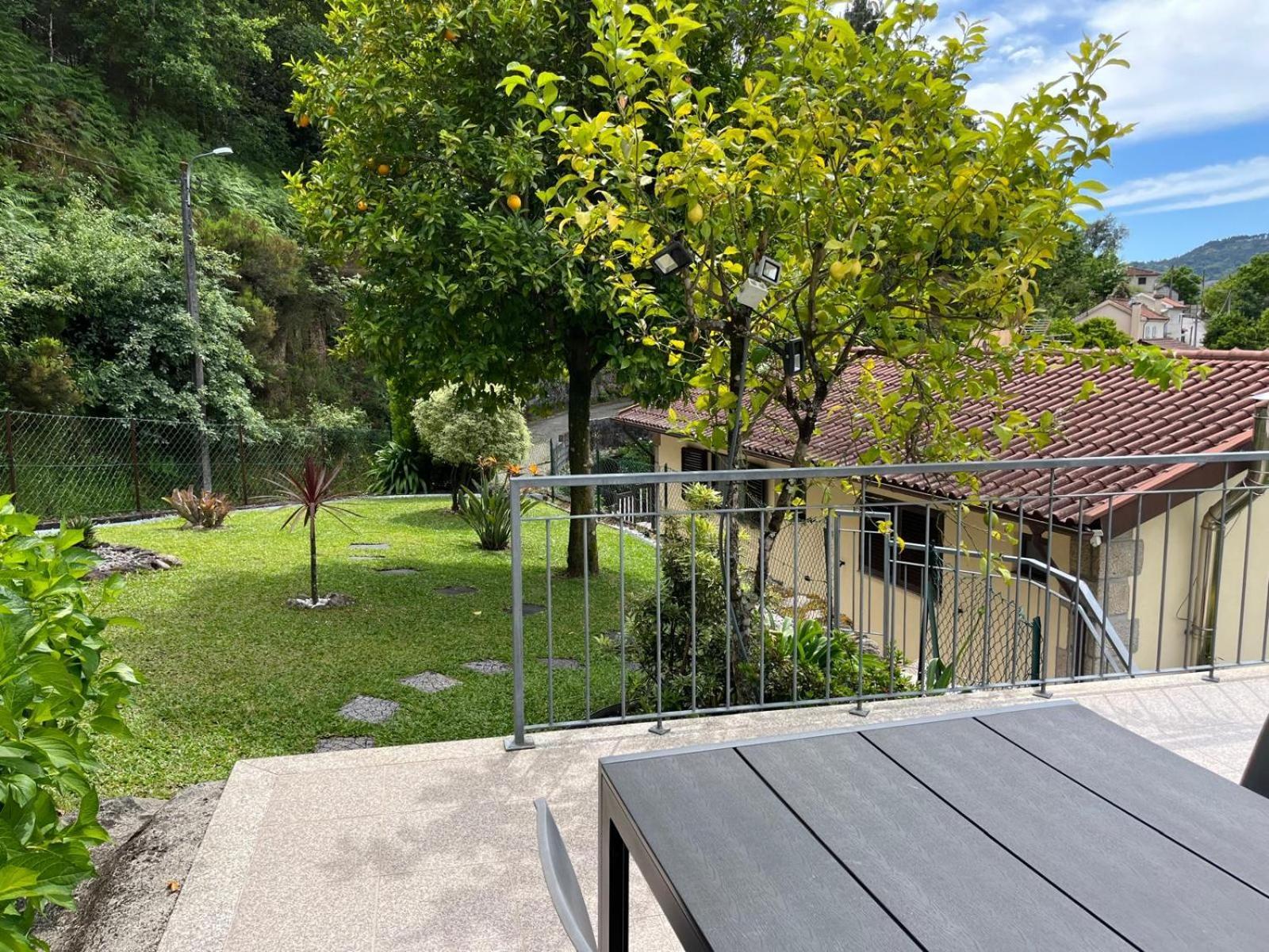 Casa De Casarelhos - Vistas Rio, Campo E Montanha - Lareira Leilighet Geres Eksteriør bilde